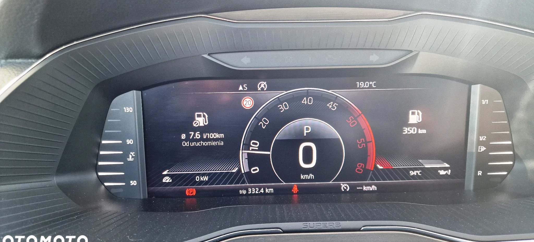 Skoda Superb cena 73999 przebieg: 258000, rok produkcji 2019 z Kłecko małe 352